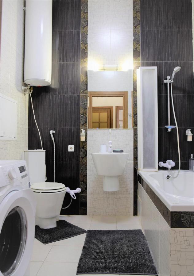 Apartment In Arcadia Palace With Sea View! أوديسا المظهر الخارجي الصورة