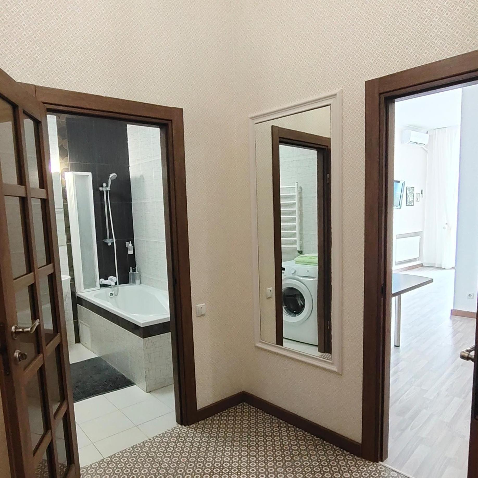 Apartment In Arcadia Palace With Sea View! أوديسا المظهر الخارجي الصورة